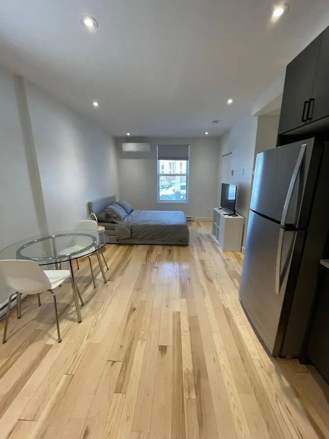 Hoch Studio Apartman Montréal 0*,  Kanada